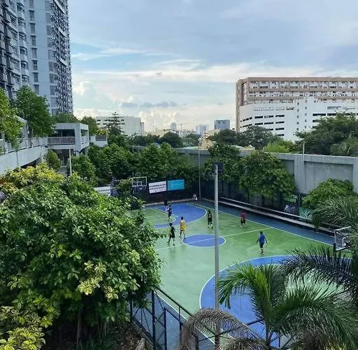 Cozy 2br 2ba 2 Balconies Manhattan Heights Cubao Apartment