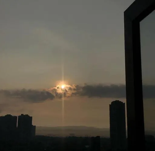 Cozy 2br 2ba 2 Balconies Manhattan Heights Cubao Apartment