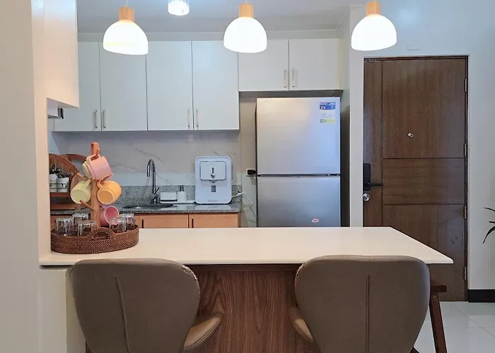 Cozy 2br 2ba 2 Balconies Manhattan Heights Cubao Apartment Manila