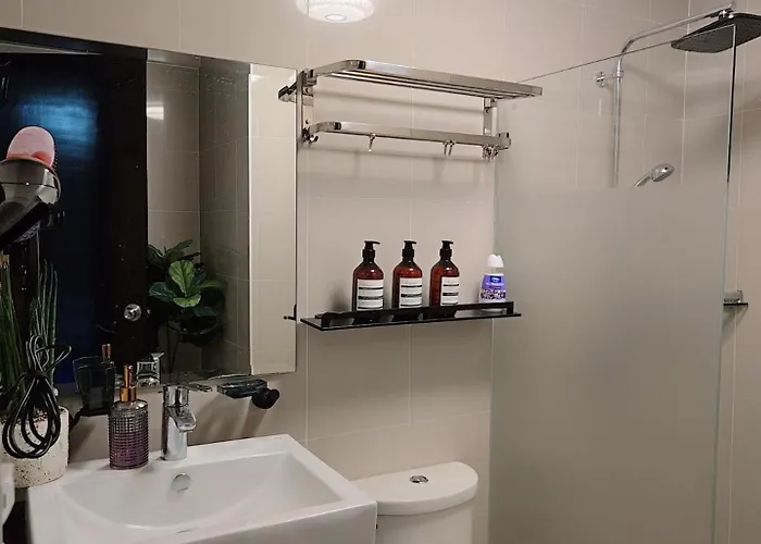 Apartment Cozy 2br 2ba 2 Balconies Manhattan Heights Cubao Manila